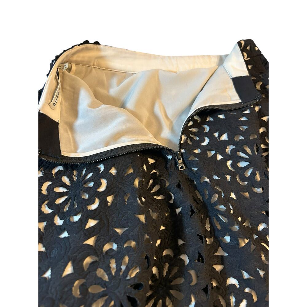 Alice + Olivia Viviana Cutout A-Line Skirt - Size 4 - Picture 9 of 13